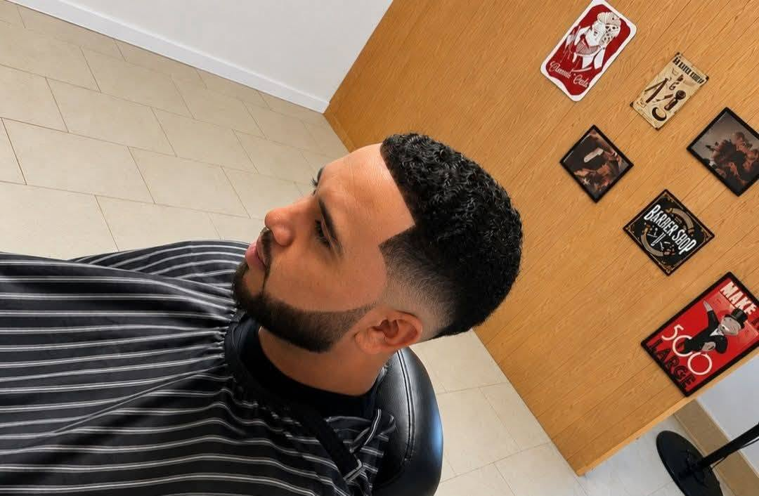 Clean fade and sharp line